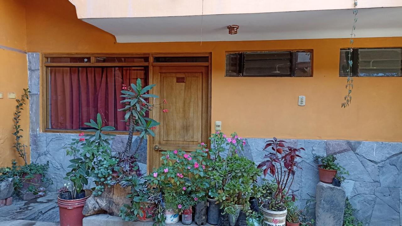 Los Apus Ollantaytambo Exterior foto